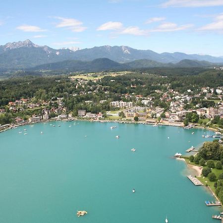 Apartment Inklusive Parkplatz Velden am Wörthersee Exteriör bild